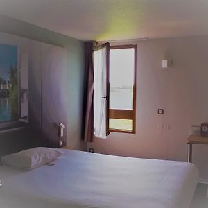 Chambre Double avec Accès aux Personnes Handicapées
